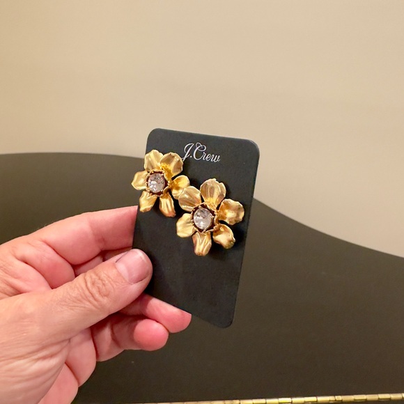 NWT Luxury Minimalist Formal J. Crew crystal preppy floral statement earrings - Picture 9 of 17